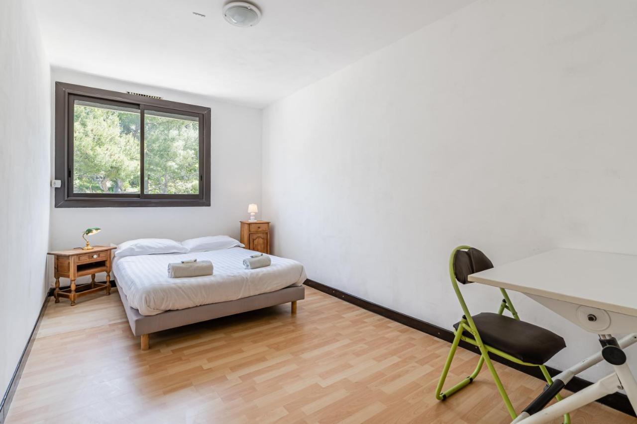 Park & Suites -Wifi-Netflix-Vue Marseille Exteriör bild